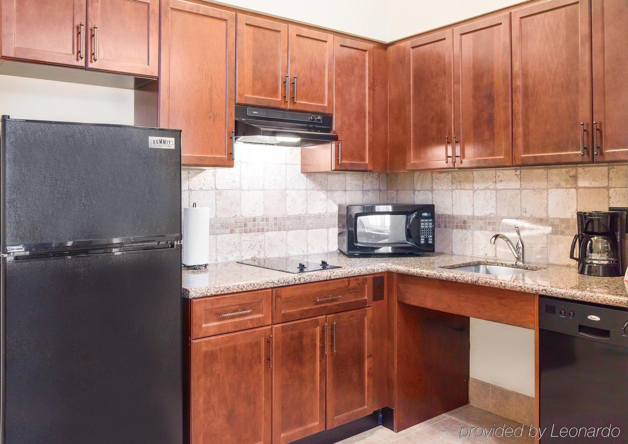 Staybridge Suites El Paso Airport By Ihg Екстер'єр фото
